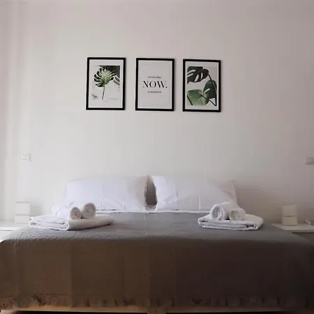 Carlo V Bed & Breakfast Crotone