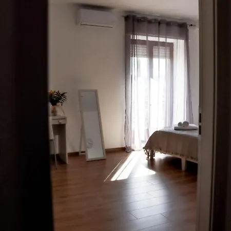 Carlo V Bed & Breakfast Crotone