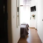 Carlo V كروتوني