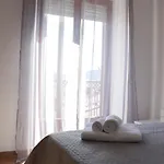 Carlo V فندق مبيت وإفطار كروتوني