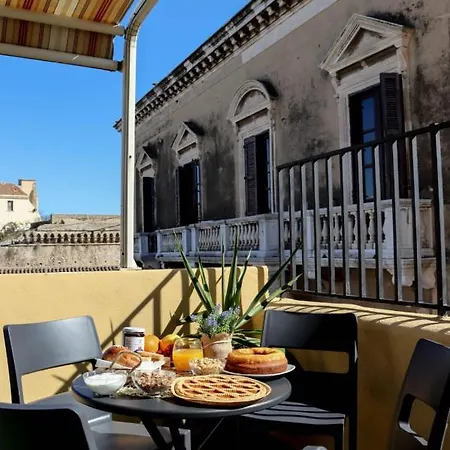 Couette-café Carlo V
