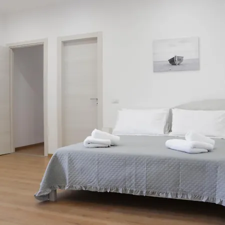 Carlo V Couette-café Crotone